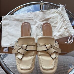 Loewe Gate Flat Mule, Size 40 (10), Beige